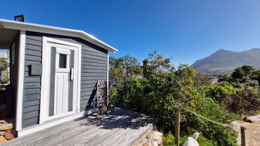 To Let 2 Bedroom Property for Rent in Noordhoek Western Cape